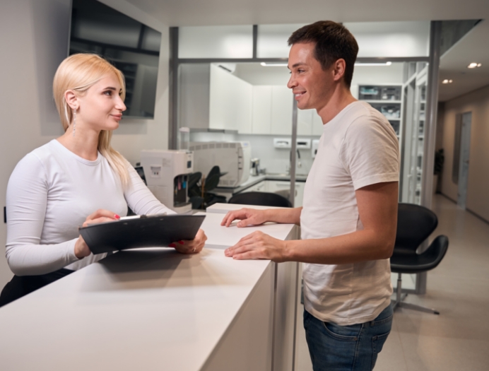 Une clinique de quartier, accessible à tous Une clinique de quartier,
accessible à tous