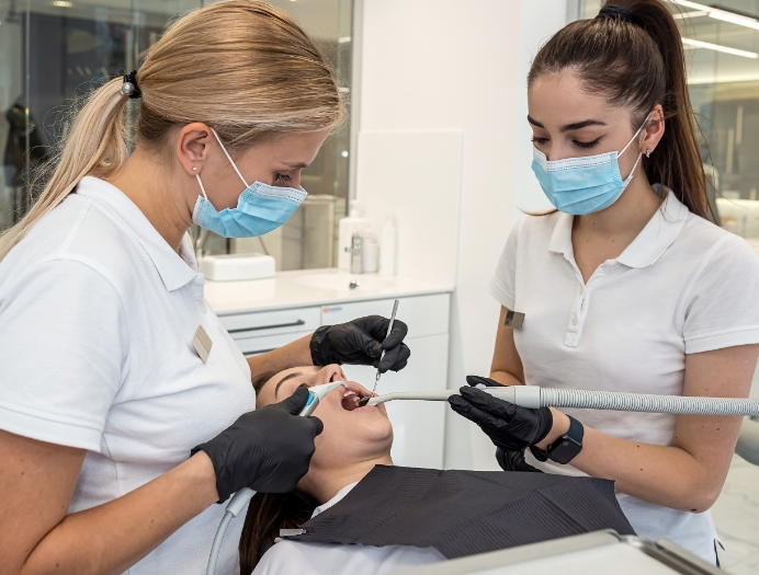 Les objectifs de l’extraction dentaire Les objectifs de l’extraction dentaire